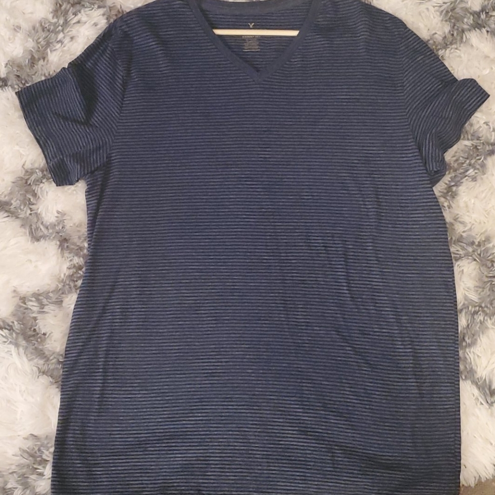 AEO tshirt